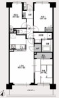 ●3LDK＋納戸
収納に便利な納戸があり
落ち着く和室のお部屋があります。